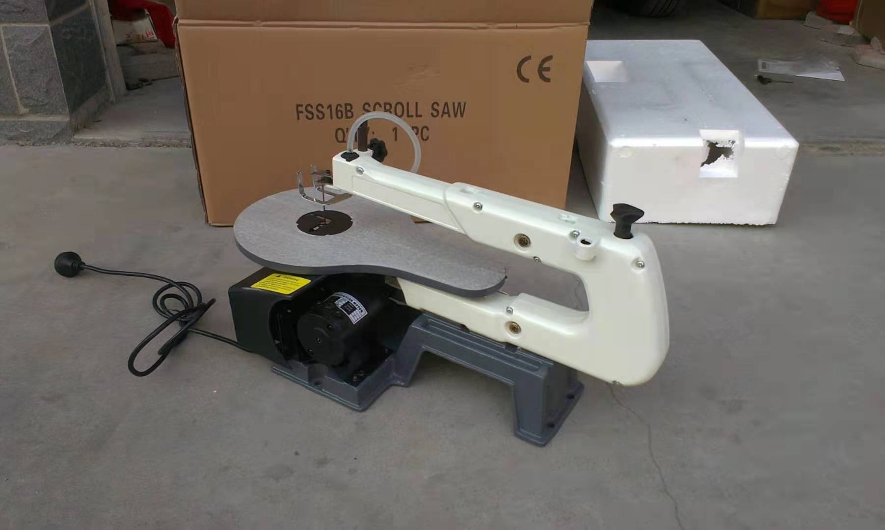 Резка древесины, промышленный  – обзор и цена Woodworking Machine
